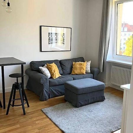 Cute Apartment In The City Center , 2-Beds , Wi-Fi - By Hik Apartments Varsó Kültér fotó