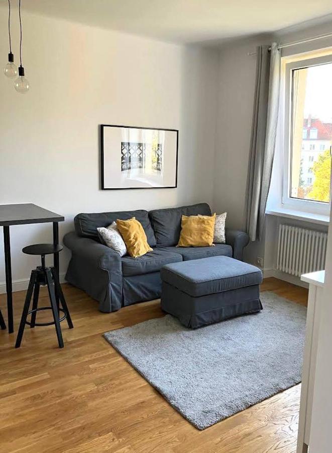 Cute Apartment In The City Center , 2-Beds , Wi-Fi - By Hik Apartments Varsó Kültér fotó