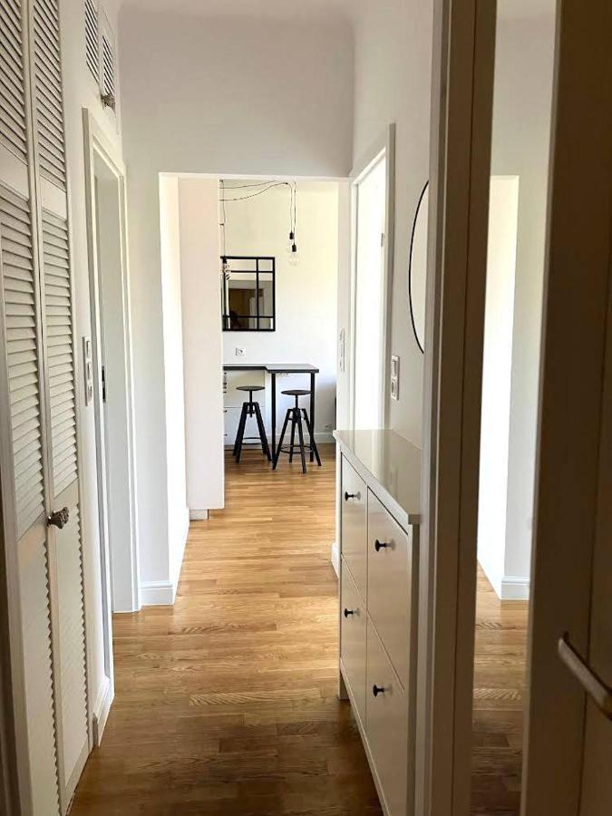 Cute Apartment In The City Center , 2-Beds , Wi-Fi - By Hik Apartments Varsó Kültér fotó
